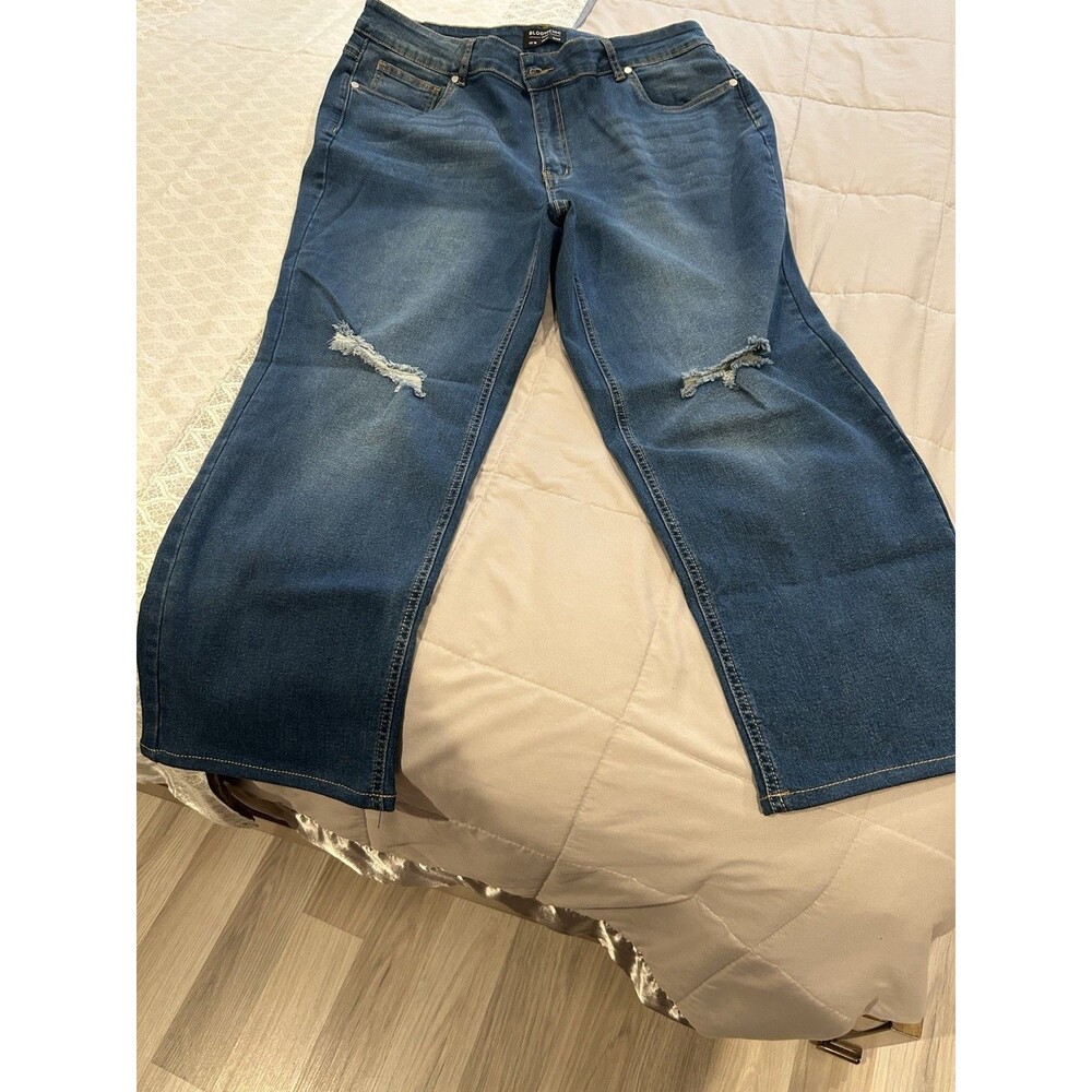 Bloom Chic Distressed Wide Leg Jeans Size 18